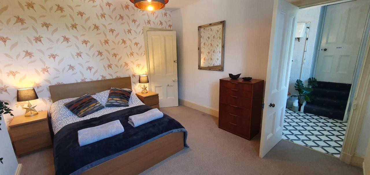 Large Mach Apartment At Pen Y Coed Hall Dolgellau Dış mekan fotoğraf