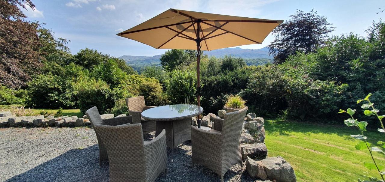 Large Mach Apartment At Pen Y Coed Hall Dolgellau Dış mekan fotoğraf