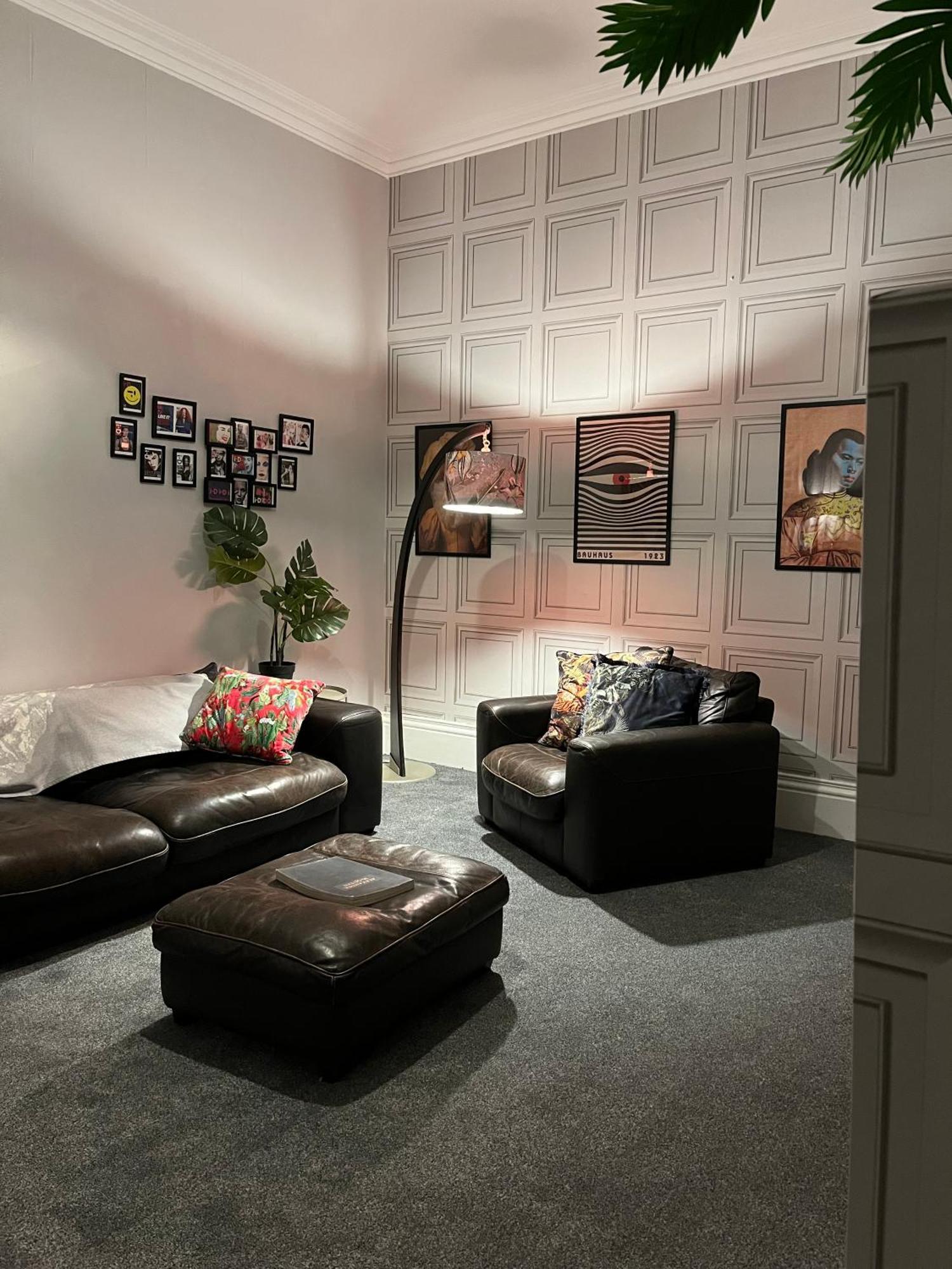 Large Mach Apartment At Pen Y Coed Hall Dolgellau Dış mekan fotoğraf